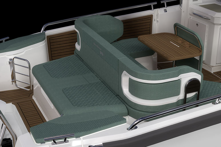 Popa social convertible de la Nimbus Sport Tender 35