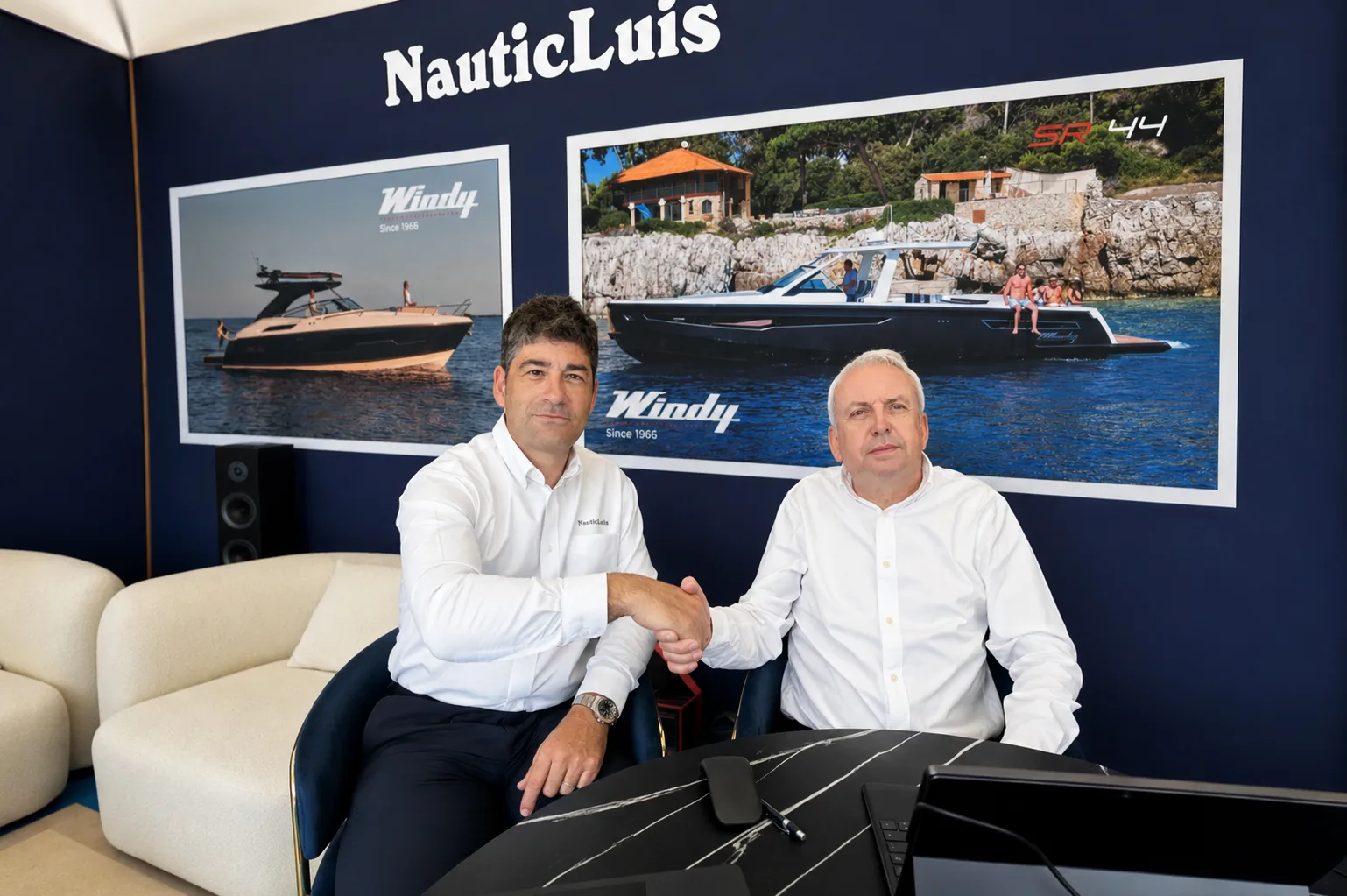 Nautic Luis mit Windy Hand in Hand