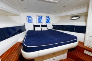 Hauptkabine der Itama 46 bei Nautic Luis