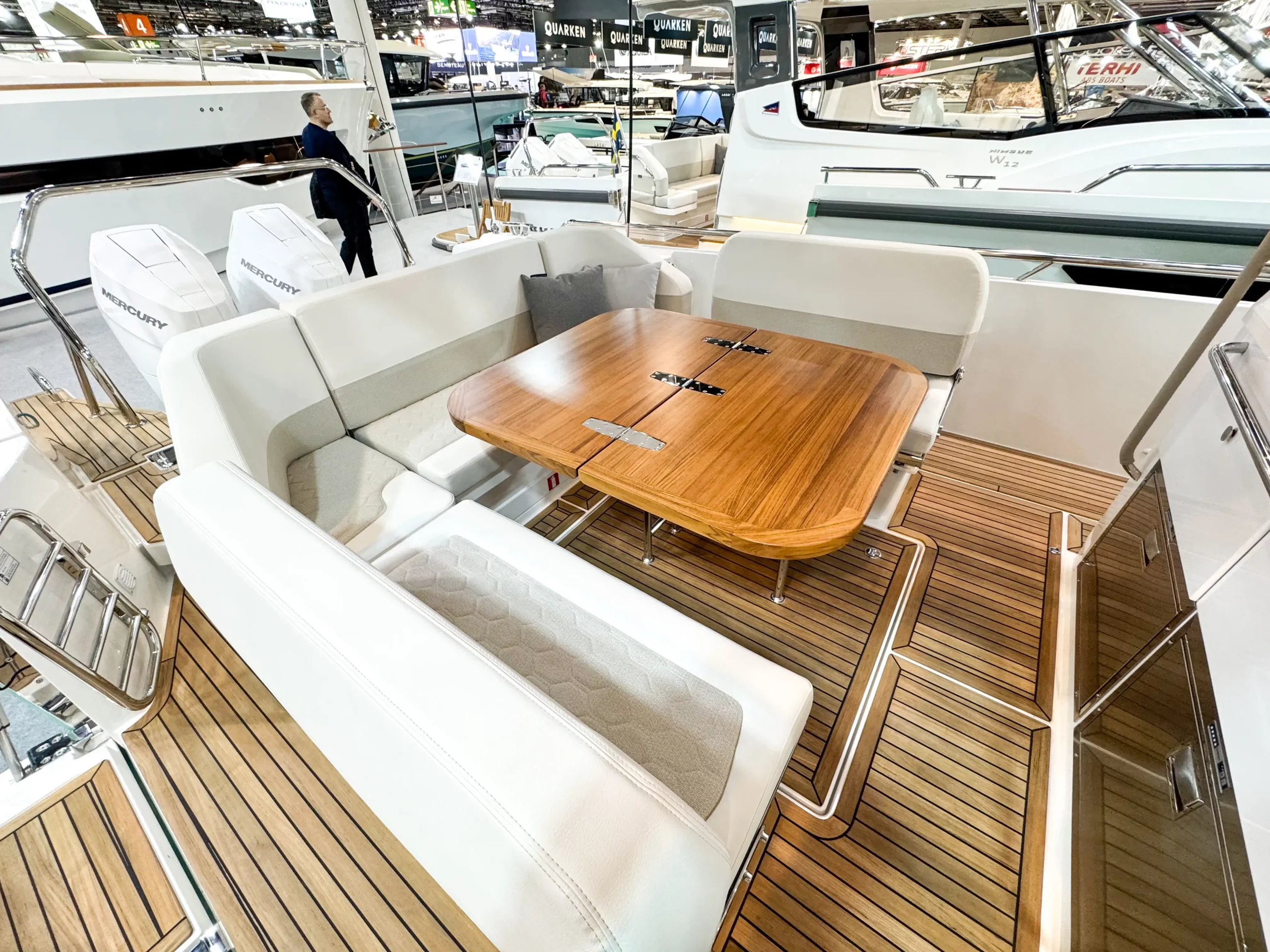 Nimbus Sport Tender 42 (2)