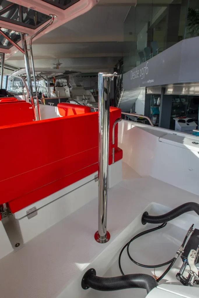 Palo de ski náutico de la Nimbus T9 de Nautic Luis