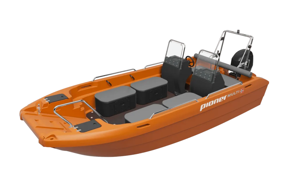 PIONER MULTI III orange, exterior three-quarter view, with center console, seats, canvas arch and open deck