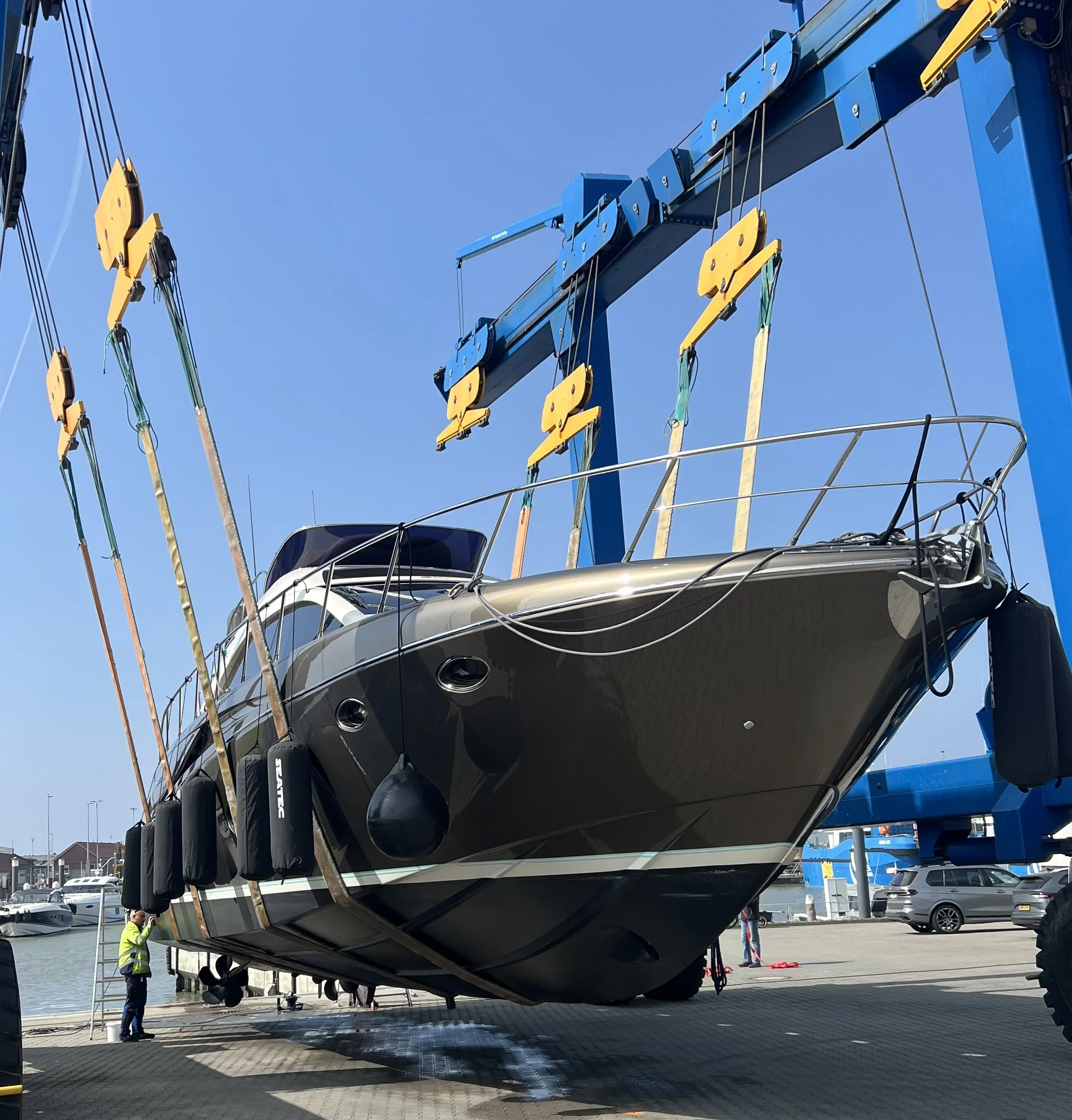 Karma Riva 56 (2)