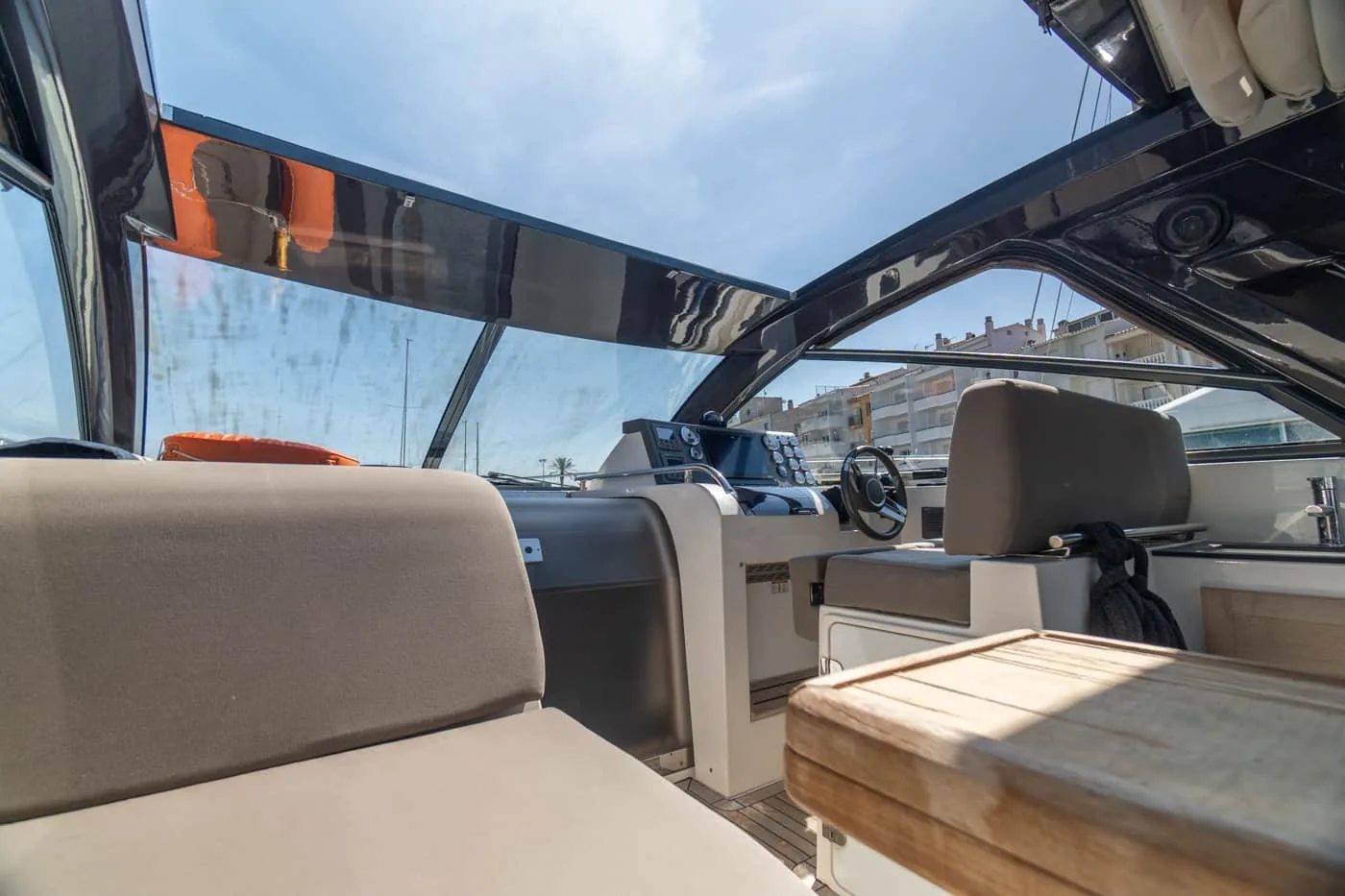 Sealine_sc35-8