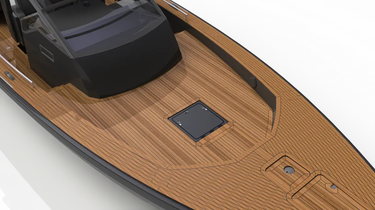 windy-sr52-10 Exterior foredeck of the Windy SR52, top view, with teak decking, hatches and black console.